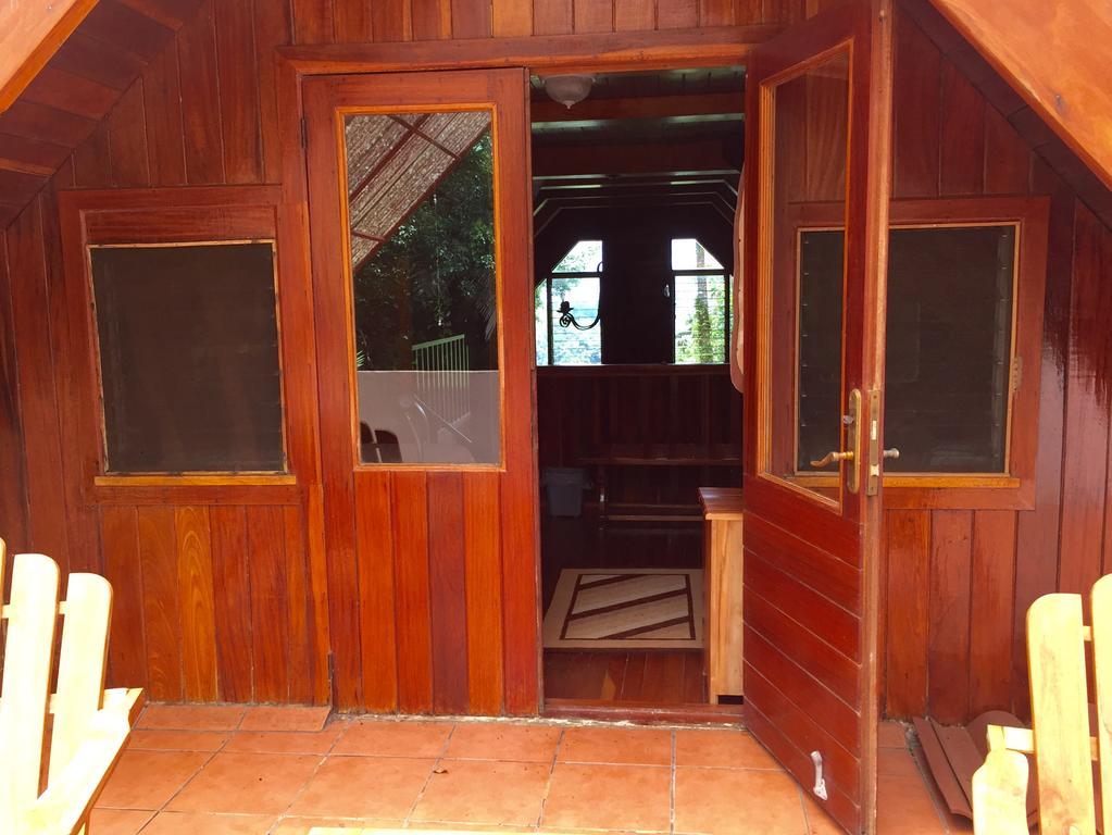 Chalet Nicholas Bed & Breakfast นวยโว อาเรนัล ภายนอก รูปภาพ